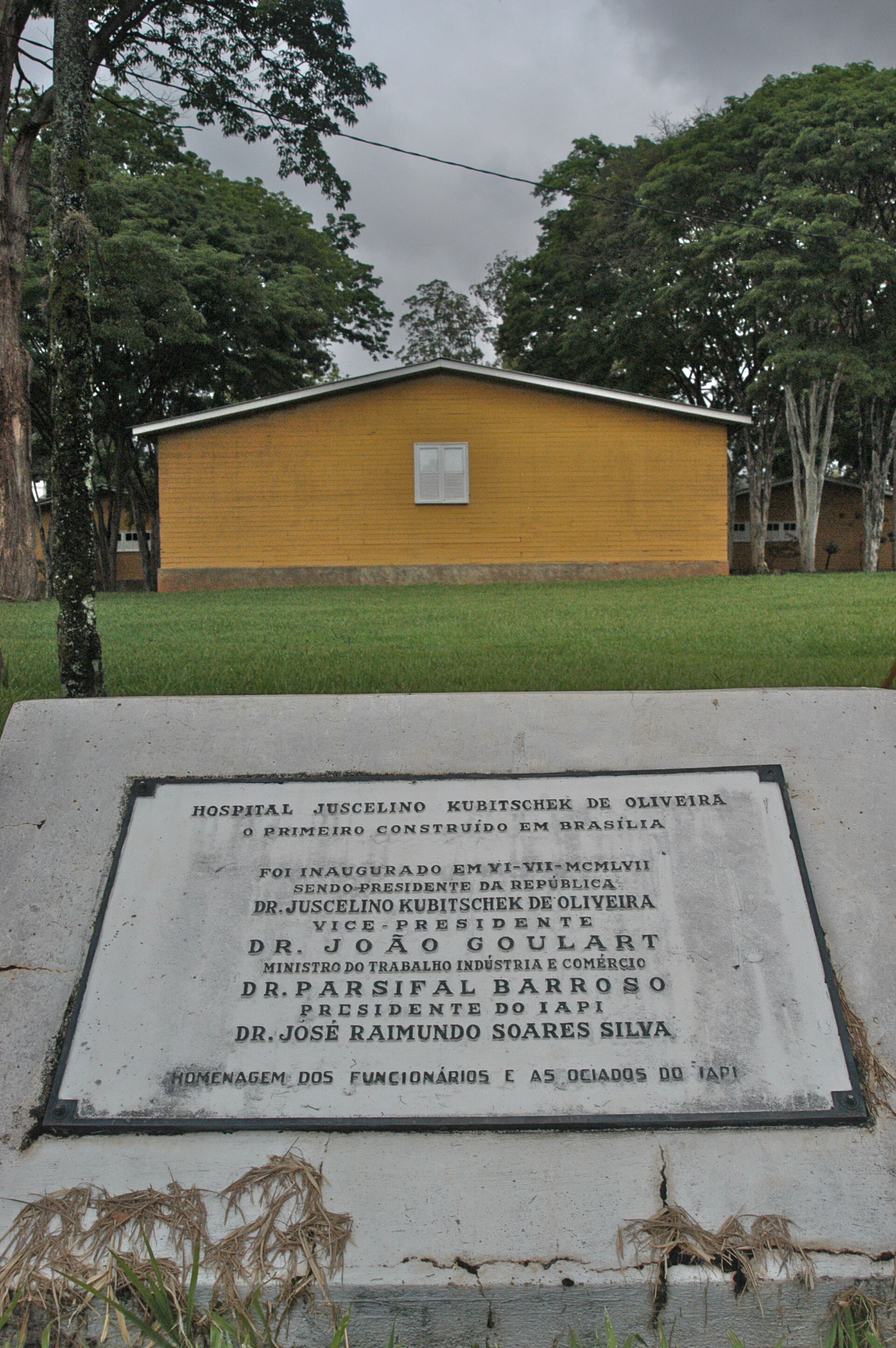 Imagem de referência relacionada a Hospital Juscelino Kubitschek de Oliveira, item descrito como registro de referência sobre Hospital Juscelino Kubitschek de Oliveira, organizado a partir de dados estruturados abertos