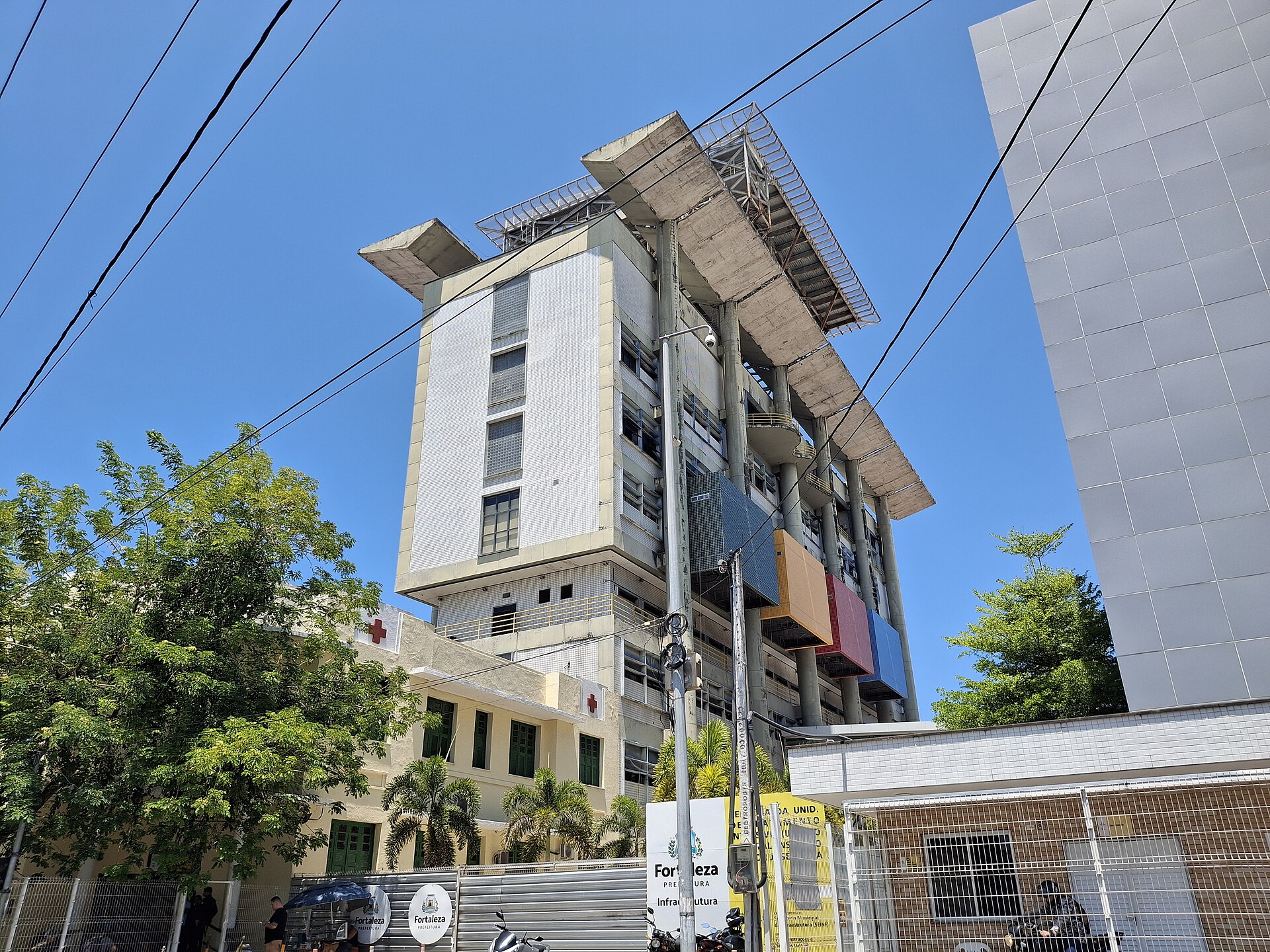 Imagem de referência relacionada a Instituto Doutor José Frota, item descrito como registro de referência sobre Instituto Doutor José Frota, organizado a partir de dados estruturados abertos