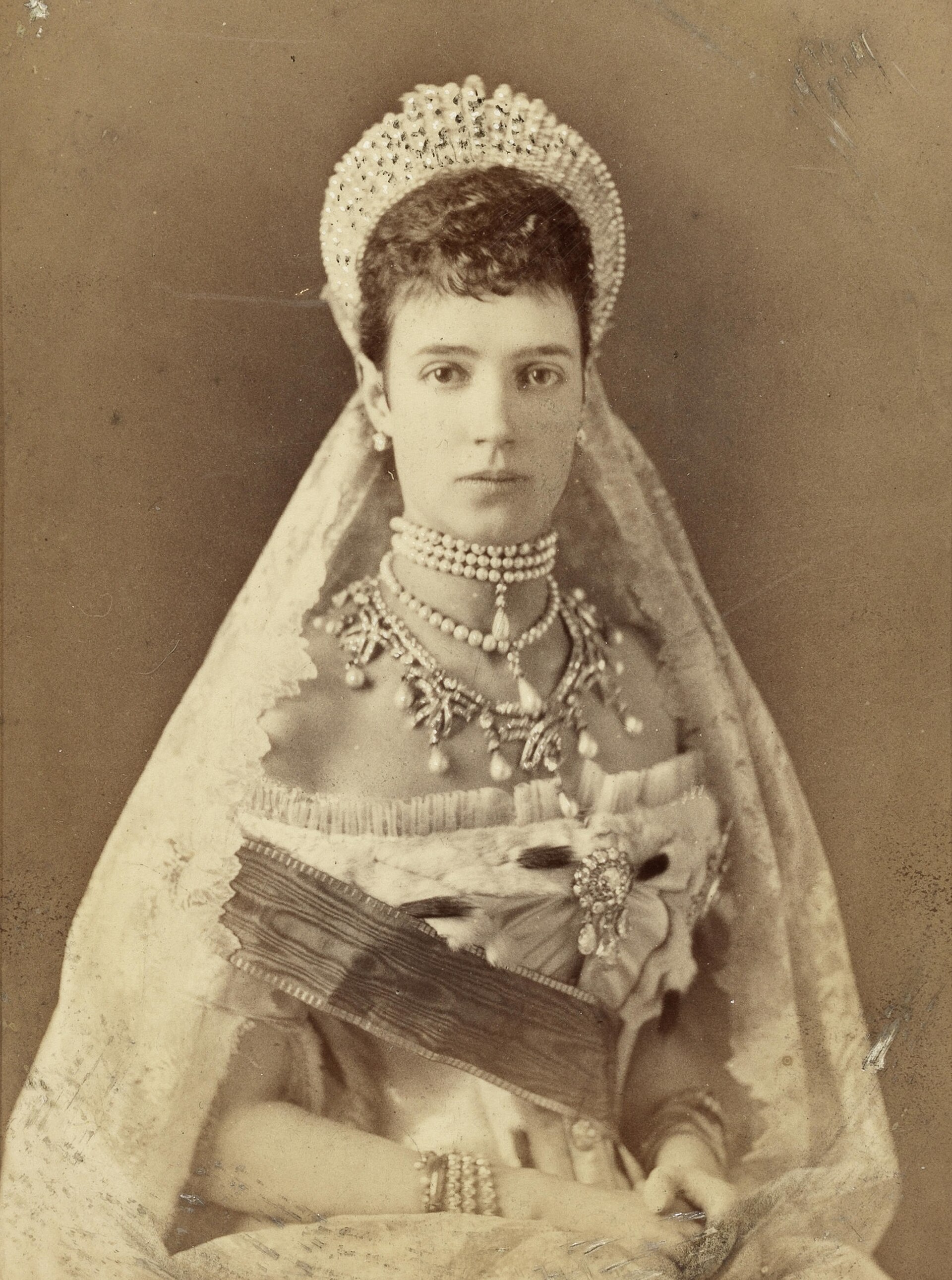 Imagem de referência relacionada a Maria Feodorovna, item descrito como imperatriz consorte da Rússia (1881-1894), e mãe do último czar russo, Nicolau II