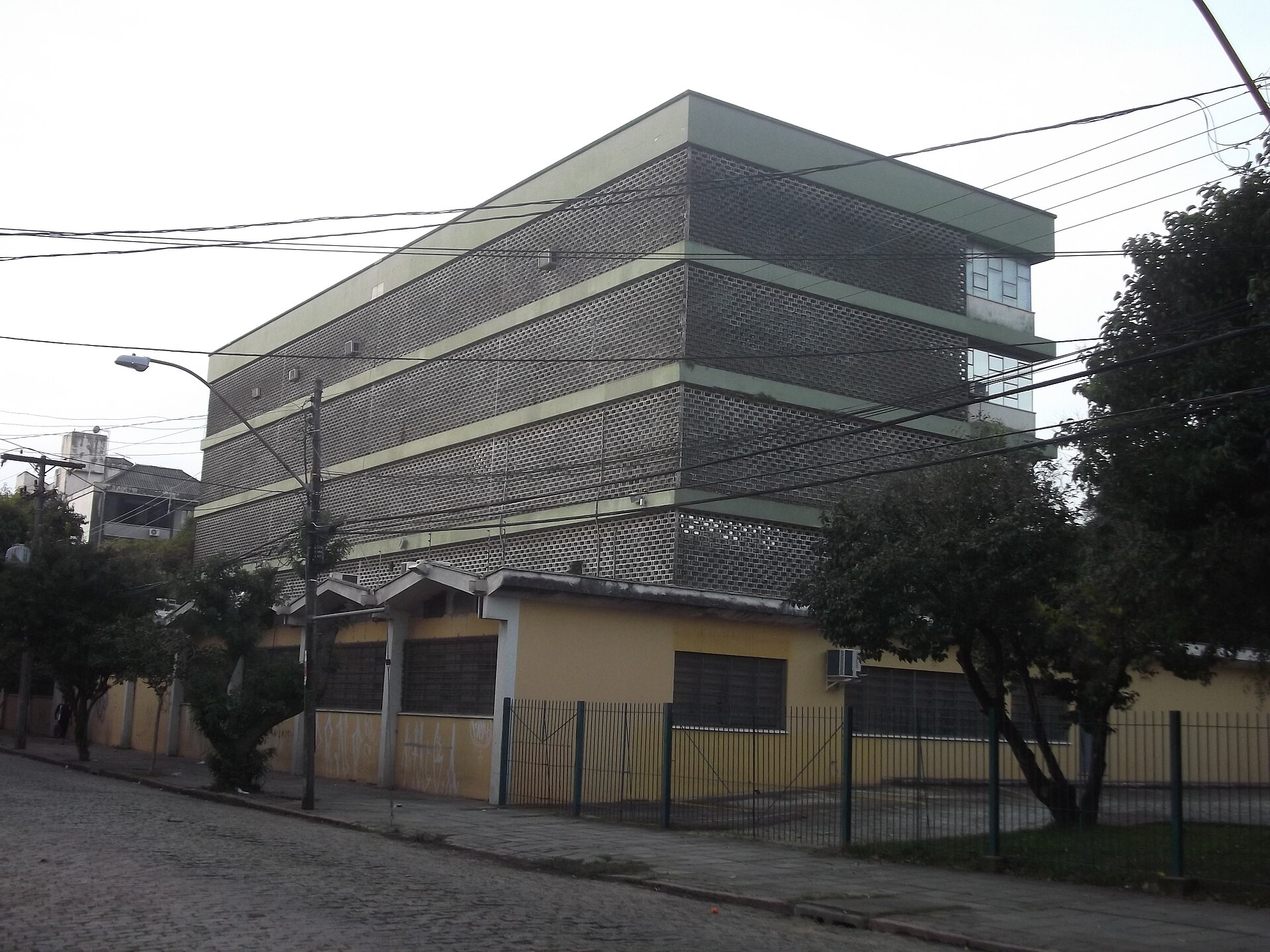 Imagem de referência de biblioteconomia, descrito nos dados abertos como campo que aplica as práticas, perspectivas e ferramentas do gerenciamento, da tecnologia da informação, da educação e de outras áreas das bibliotecas