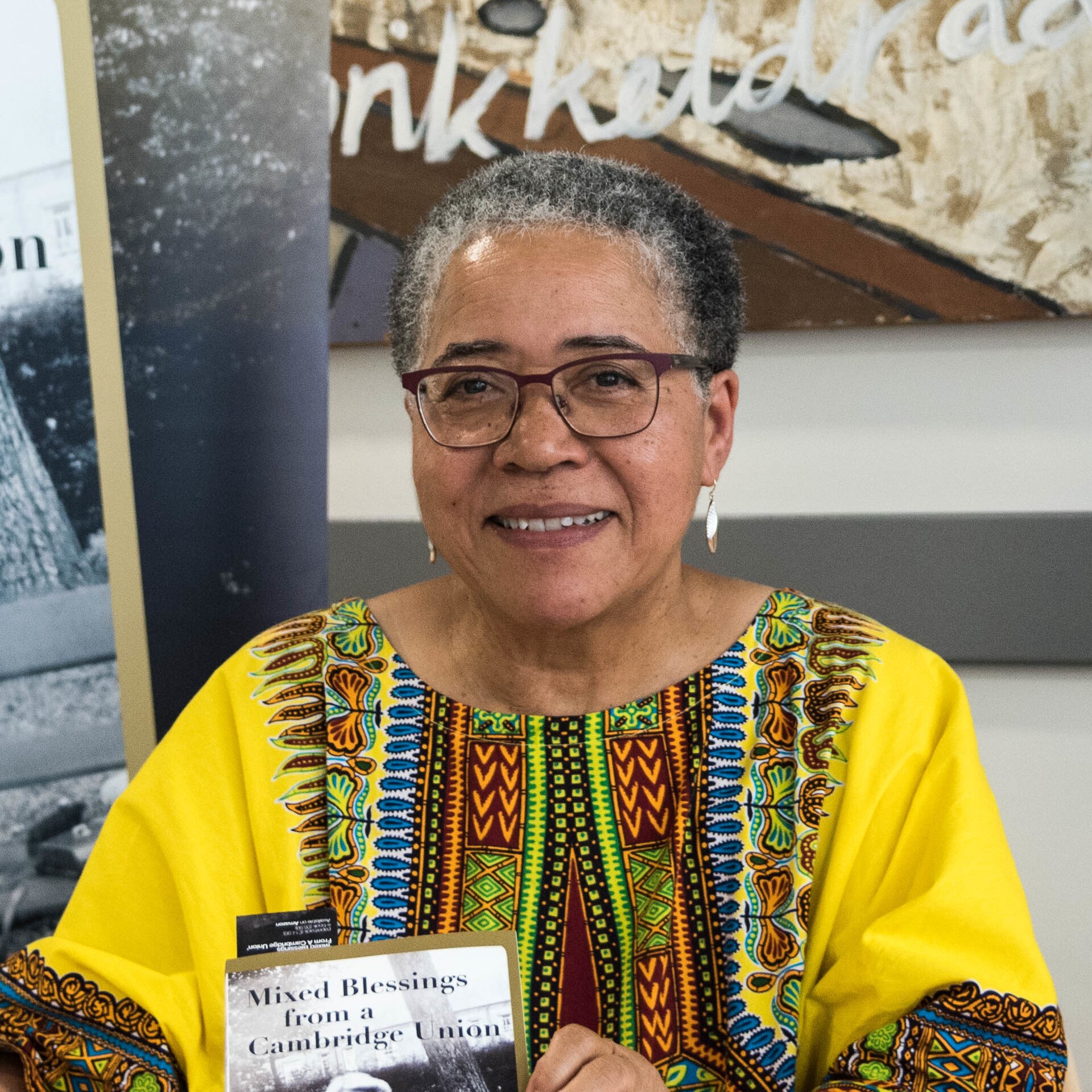 Imagem de referência de Elizabeth Anionwu, descrito nos dados abertos como enfermeira britânica, professora e ativista