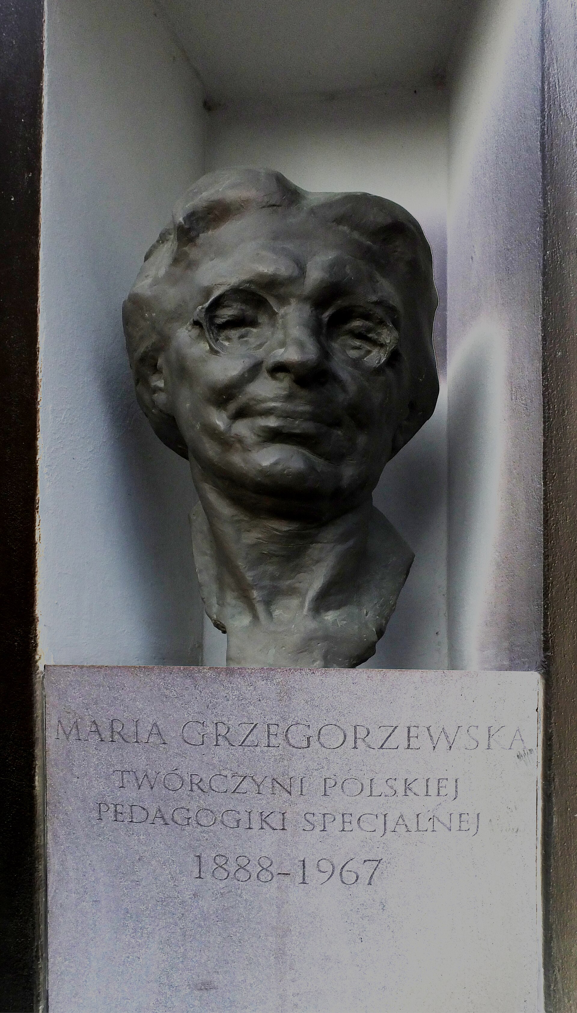 Imagem de referência relacionada a Maria Grzegorzewska, item descrito como registro de referência sobre Maria Grzegorzewska, organizado a partir de dados estruturados abertos