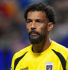 'Perdi minha paz e tranquilidade. Não tenho mais privacidade', diz Vozinha, goleiro histórico de Cabo Verde na Copa do Mundo de 2026. Foto: Getty Images / Purepeople