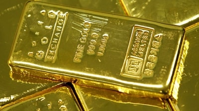 File: One kilogram gold bars are seen in this picture illustration (REUTERS)
