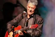 CRM-MG se pronuncia após médico ser acusado de ameaçar Chico Buarque