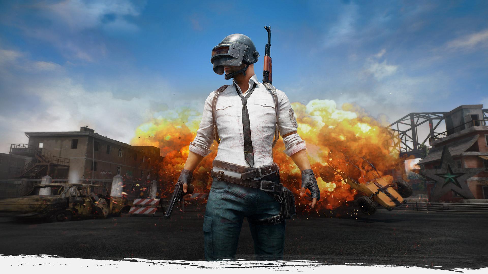 Key art PUBG: Battlegrounds, nhân vật đội mũ bảo hiểm trước vụ nổ