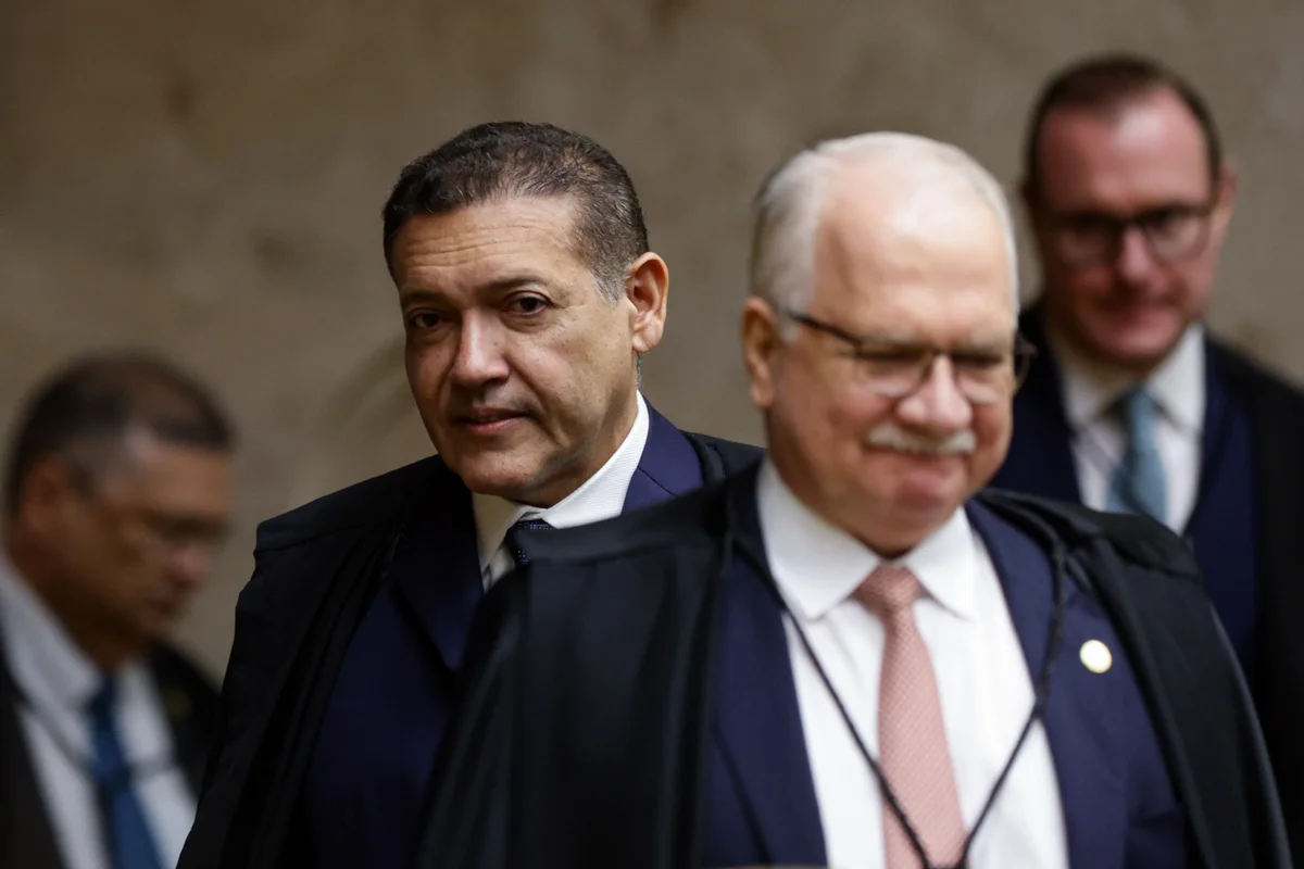 Impedido sobre Moraes, Nunes Marques avalia votar no processo de Mendonça