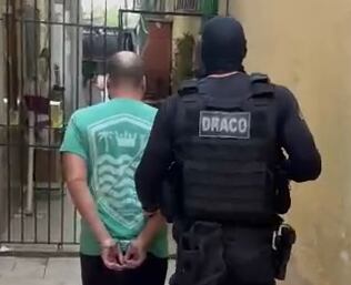 Operação da Polícia Civil prende suspeitos por desvio de armas e fraudes com CACs no RJ