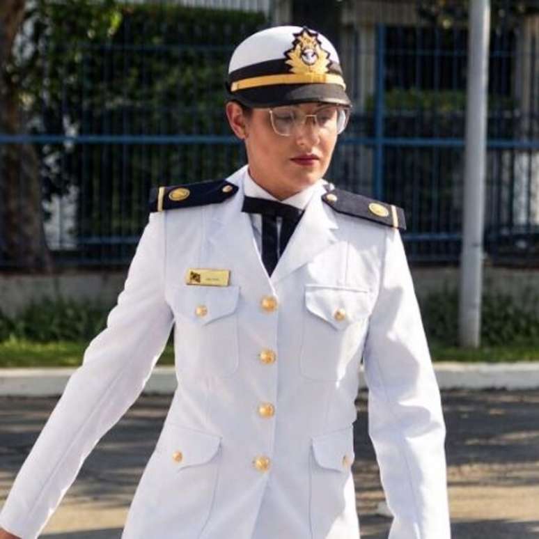 Engenheira da Marinha é encontrada morta em alojamento; polícia investiga como óbito suspeito