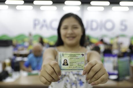 Nova Carteira de Identidade Nacional atinge 65 milhões de emissões e 30% da população