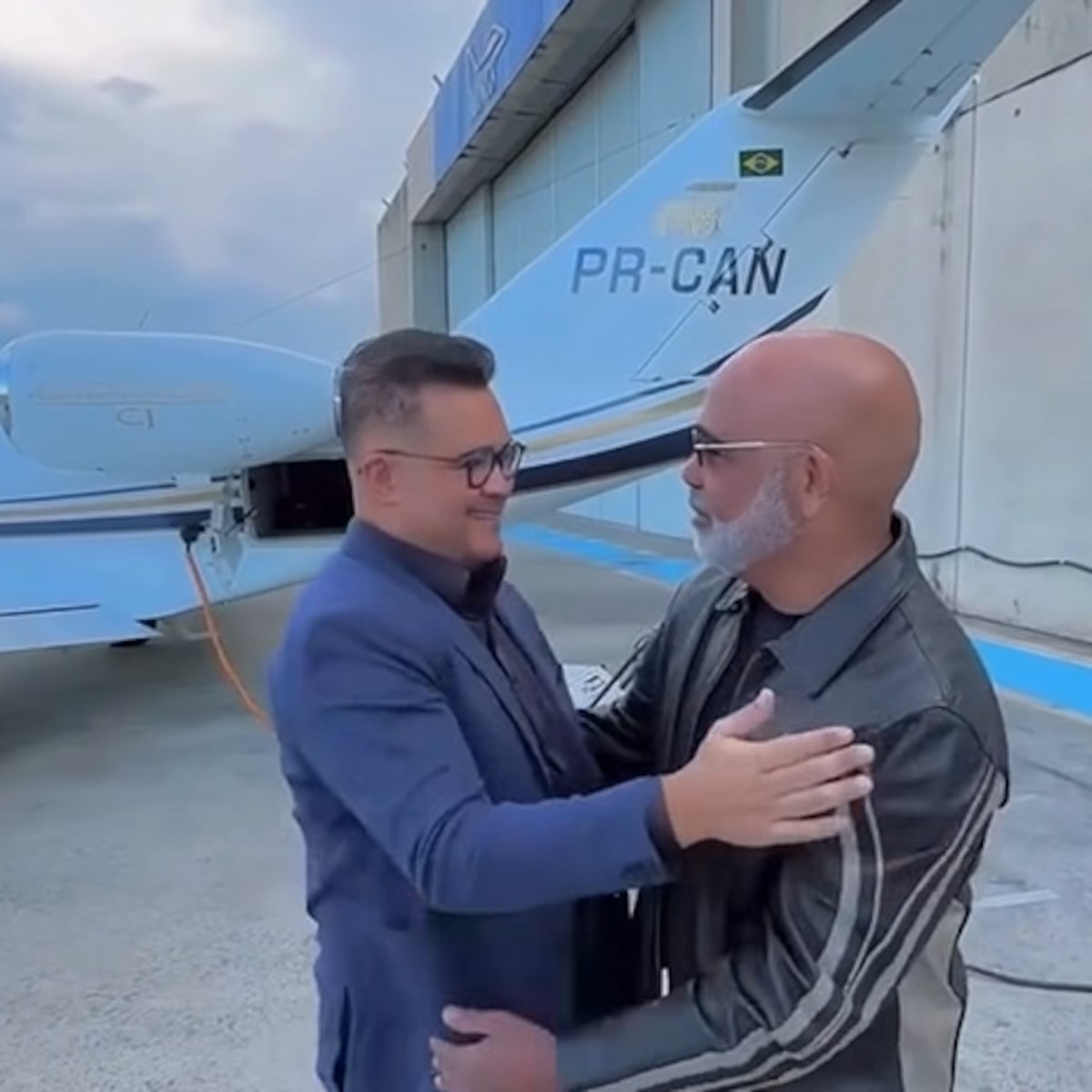 Buscas por helicóptero com cantor Rick têm reforço de drone térmico em Santa Catarina