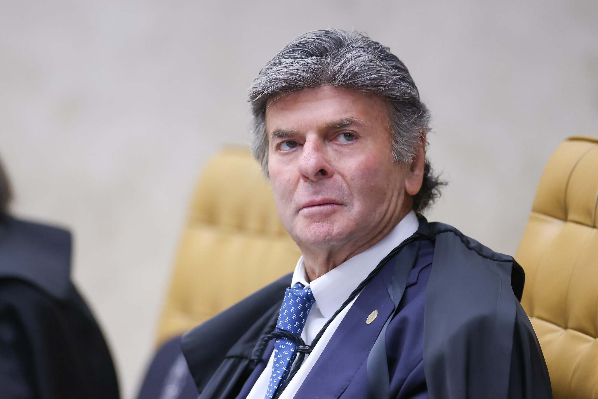 Fux vai relatar ação que envolve Viviane Barci e Vorcaro após Moraes se declarar impedido