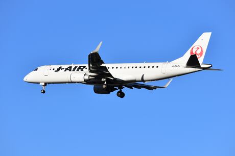 Japan Airlines renova contrato do Programa Pool da Embraer para suporte à frota de E-Jets