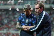 Arrascaeta teve uma fratura na mão