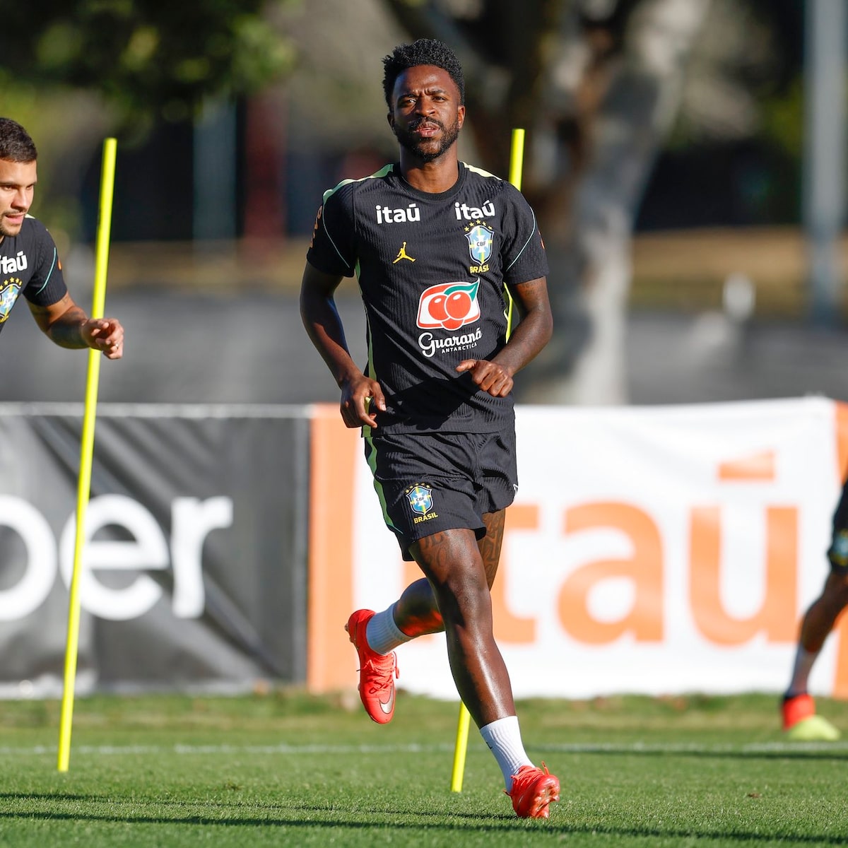 Brasil reencontra a Austrália em busca da primeira vitória do novo ciclo de Ancelotti