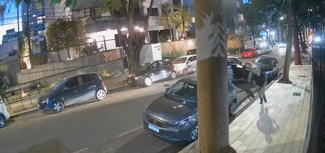 Vídeo: ‘Ladrão de peruca’ é preso novamente após perseguição e bater em quatro carros em BH