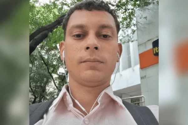 Justiça torna réus 5 indiciados por espancar e matar ciclista em Copacabana - destaque galeria