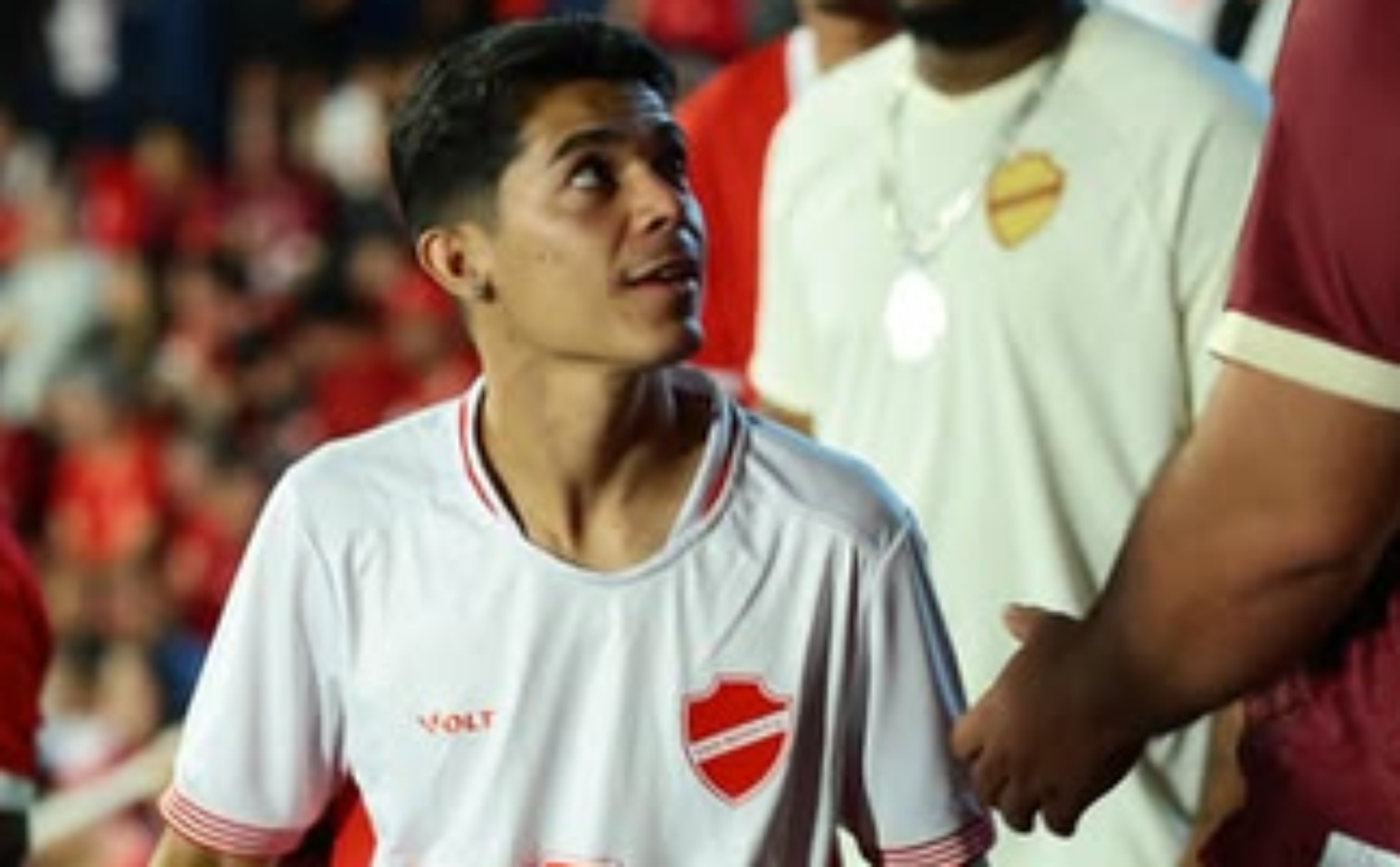 Matheus faz sucesso com v&iacute;deos sobre o Vila Nova