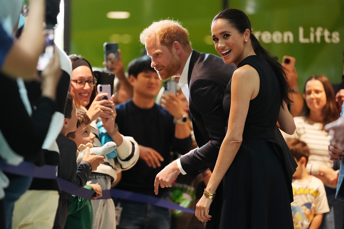 Príncipe Harry está prestes a firmar acordo com exigência para Meghan