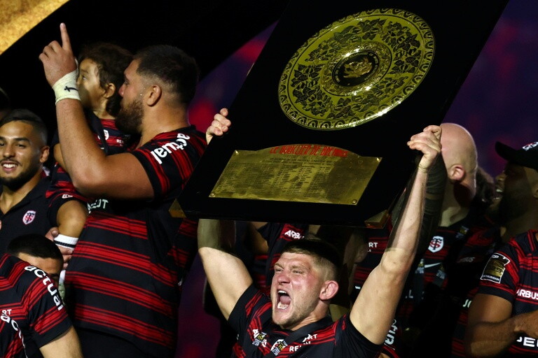 Willis feliz com o exílio na Inglaterra após manter o prêmio de jogador do Top 14