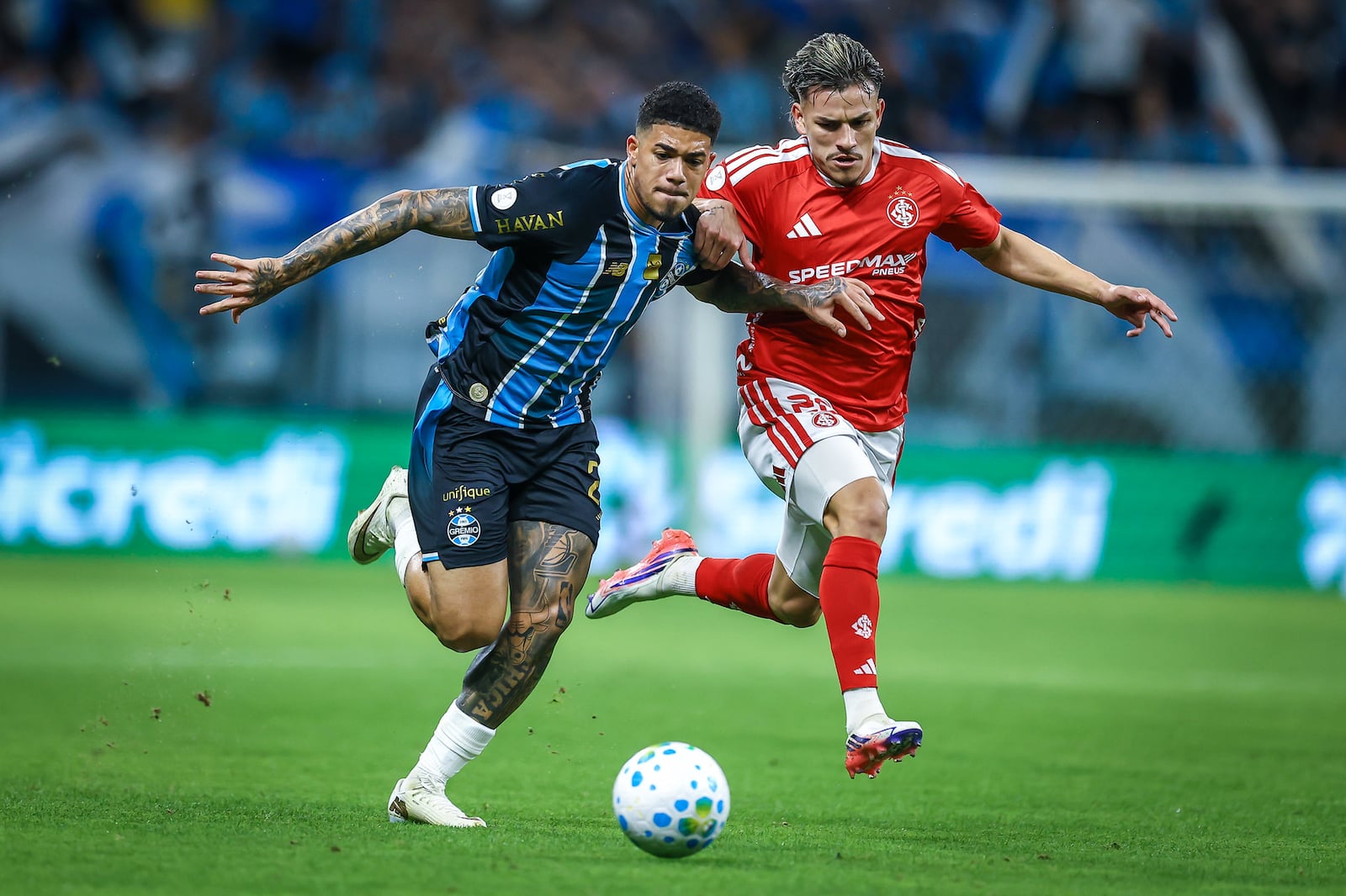 Clubes gaúchos estão na zona de rebaixamento da Série A do Campeonato Brasileiro Lucas Uebel/Gremio FBPA