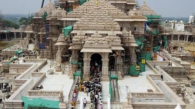 The controversy first surfaced when Samajwadi Party leader Tej Narayan ‘Pawan’ Pandey alleged that donations worth ₹5 crore to ₹7.5 crore were siphoned off from temple offerings. (HT File Photo)