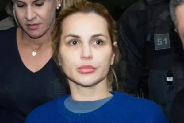 Deolane recebe visita de oficial de Justiça na cadeia após ação de delegado