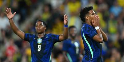 Endrick e Estev&atilde;o durante o segundo amistoso da Sele&ccedil;&atilde;o contra a Austr&aacute;lia Foto: Getty Images