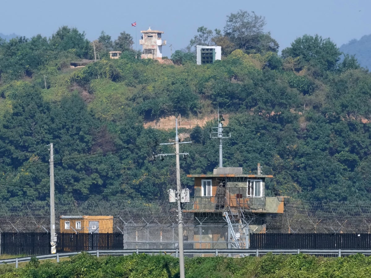 A Coreia do Sul pede desculpas à Coreia do Norte após mina ferir três soldados