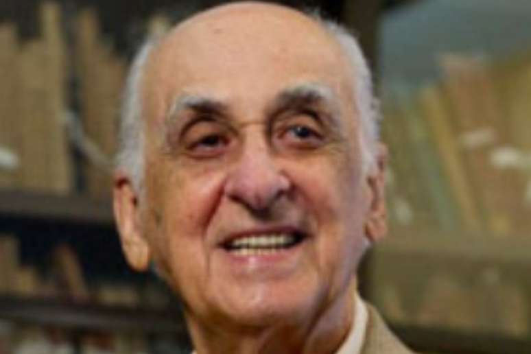 Morre Zuenir Ventura, referência do jornalismo e imortal da ABL, aos 95 anos