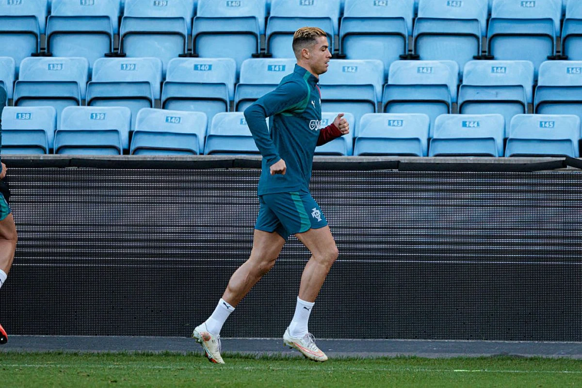Cristiano Ronaldo deixa treino da seleção portuguesa e vai para hotel
