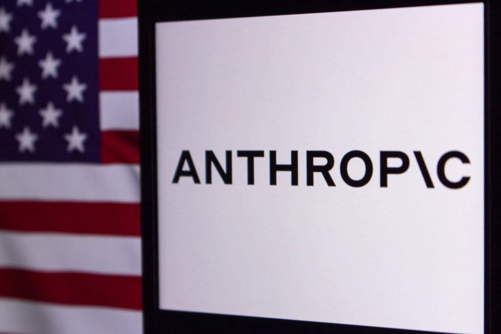 Trump janta com CEO da Anthropic em meio a tensões com a empresa e discussões sobre o futuro da IA