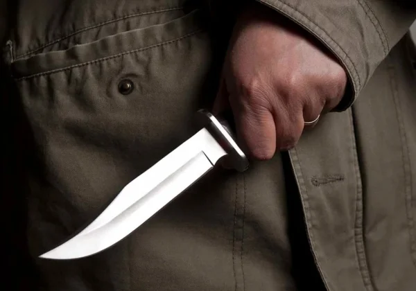 Homem é preso por matar o genro a facadas ao ver agressão contra a filha