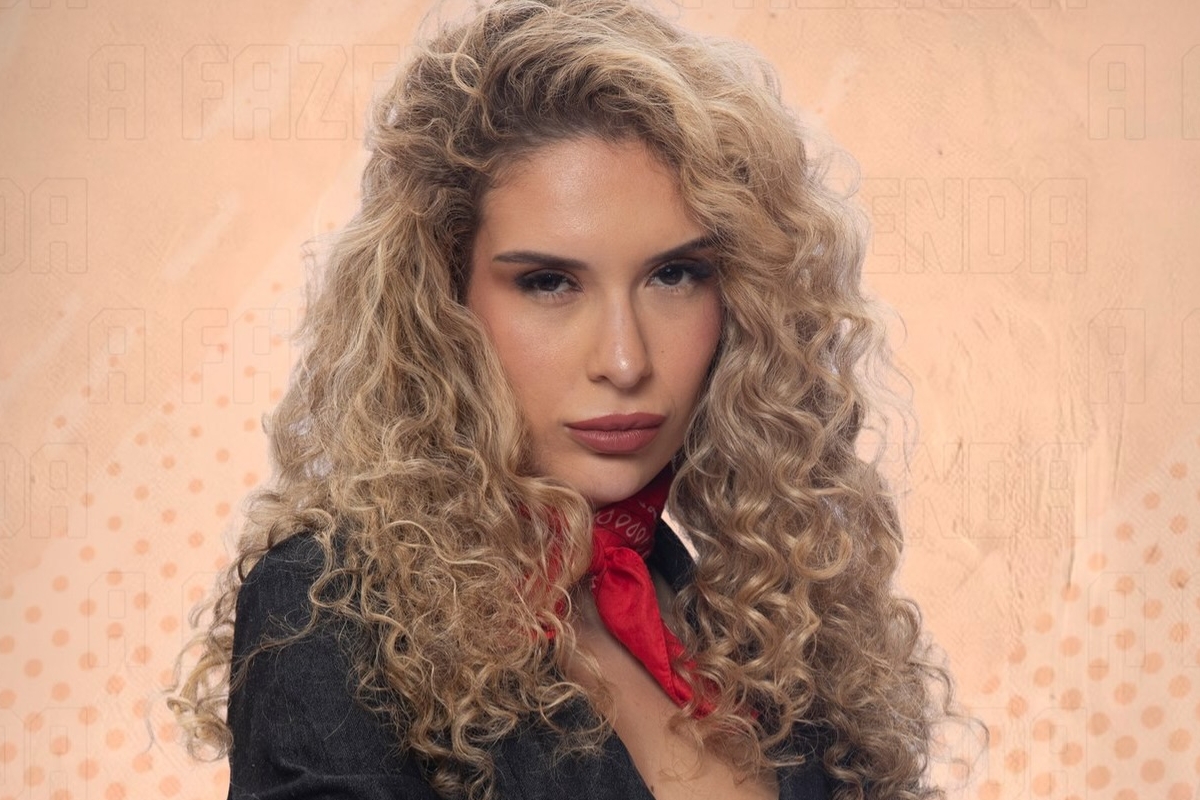 Imagem da matéria: Enquete A Fazenda 18: vote entre Darlin, Giovanna, Sergio e Stephanie