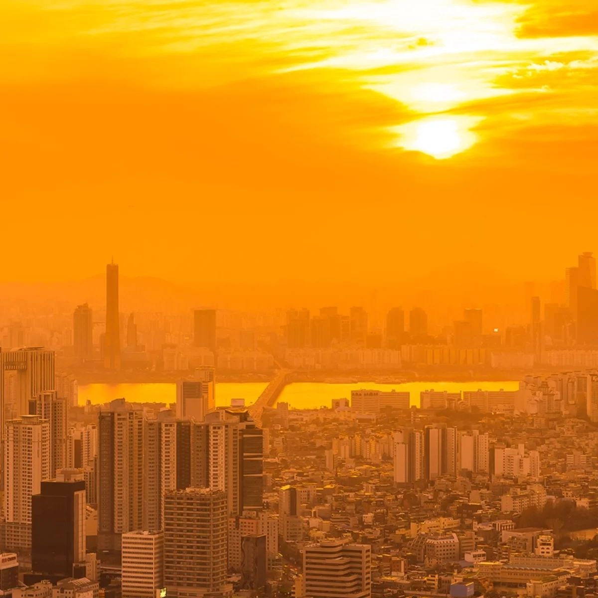 Clima: frente fria atinge Centro-Sul e parte do país tem calor de até 41ºC