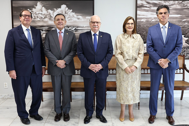 Fachin se reúne com presidentes de tribunais para debater IA e questões previdenciárias