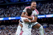 Kylian Mbappé e Valverde comemoram vitória do Real Madrid