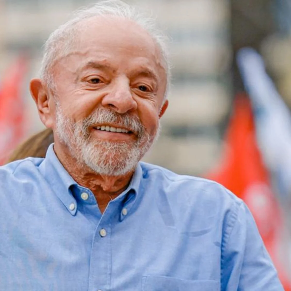 Gestão Lula é desaprovada por 51,4% e aprovada por 45,8%, diz Vox