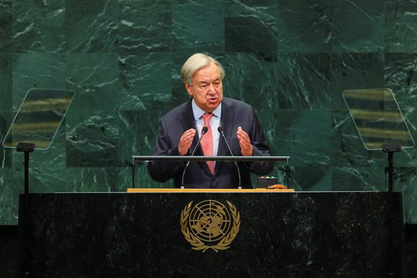 O chefe da ONU pede restrições à IA e o fim das guerras em seu último discurso na Assembleia