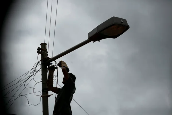 Áreas do Plano Piloto e do SIA ficam sem energia nesta terça-feira (22/9)