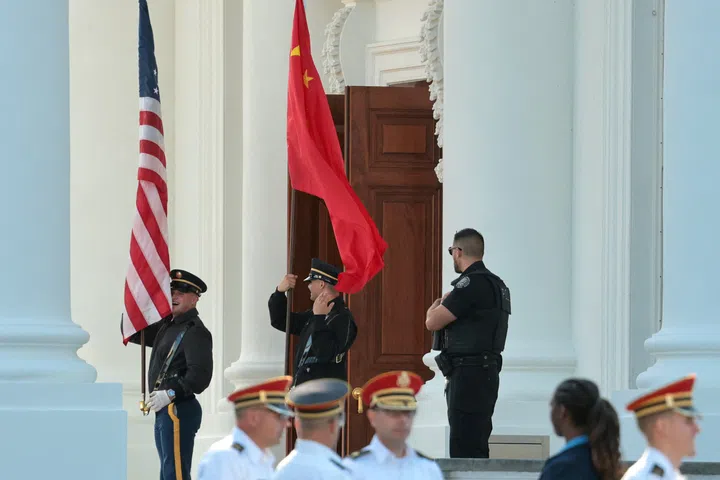 O embaixador chinês nos EUA adverte sobre 'linhas vermelhas' antes do encontro entre Trump e Xi