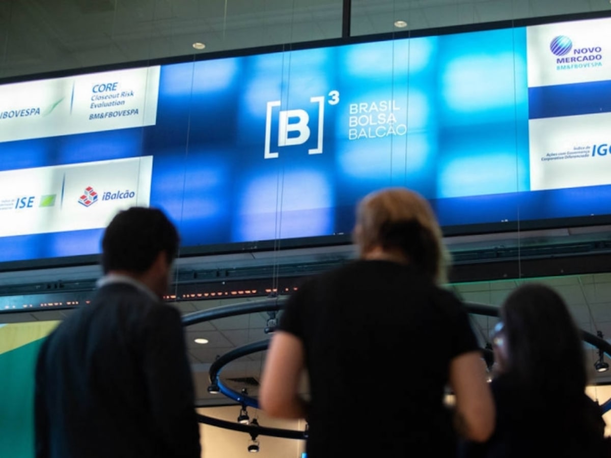 Ibovespa hoje: nova pesquisa Atlas divide atenção com desemprego e contas públicas