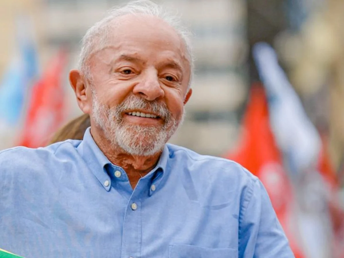 Gestão Lula é desaprovada por 51,4% e aprovada por 45,8%, diz Vox