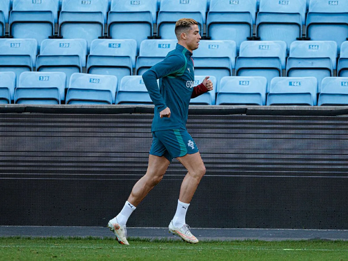 Cristiano Ronaldo deixa treino da seleção portuguesa e vai para hotel