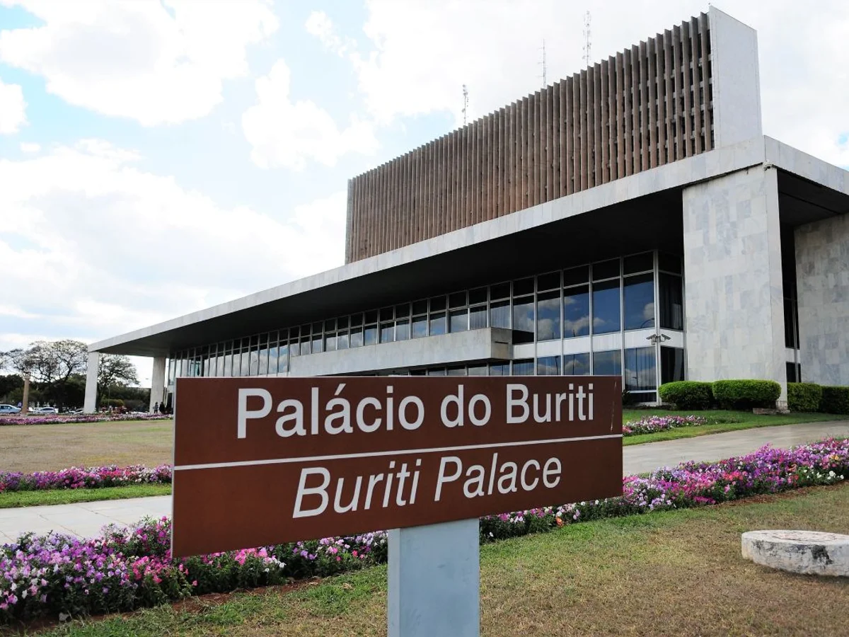 Veja agenda dos candidatos ao GDF nesta terça-feira (22/9)