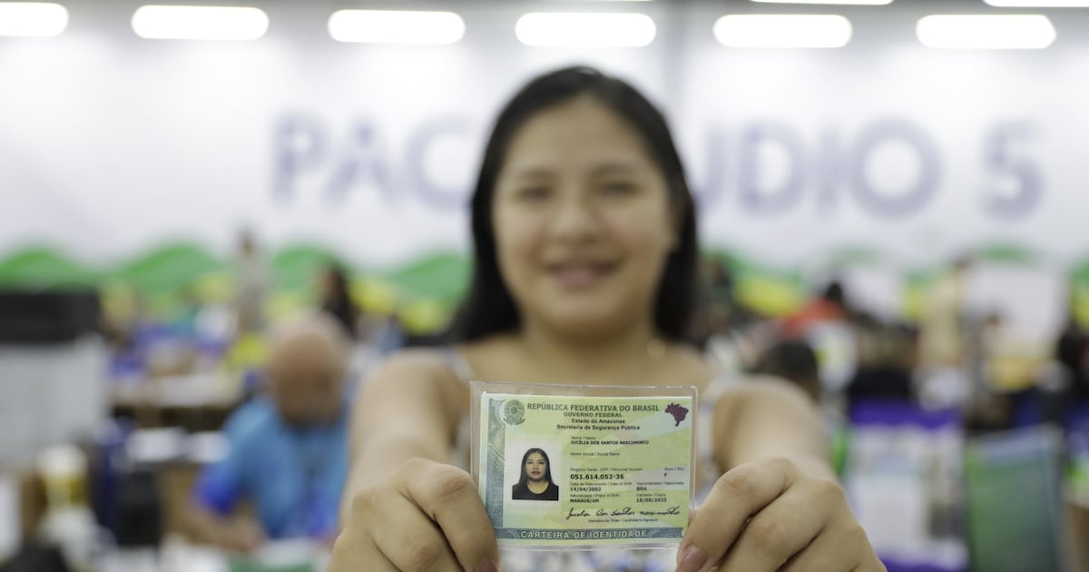 Nova Carteira de Identidade Nacional atinge 65 milhões de emissões e 30% da população