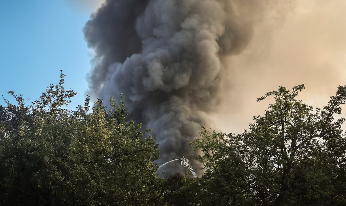 Atacados russos ferem 13 pessoas em Kiev e Odessa, dizem autoridades