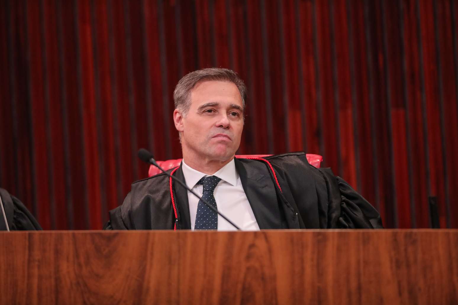 Ministro Andr&eacute; Mendon&ccedil;a, do TSE