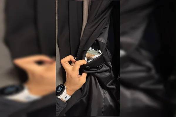 Operação Raio X: maço de dinheiro é encontrado em bolso de terno - destaque galeria