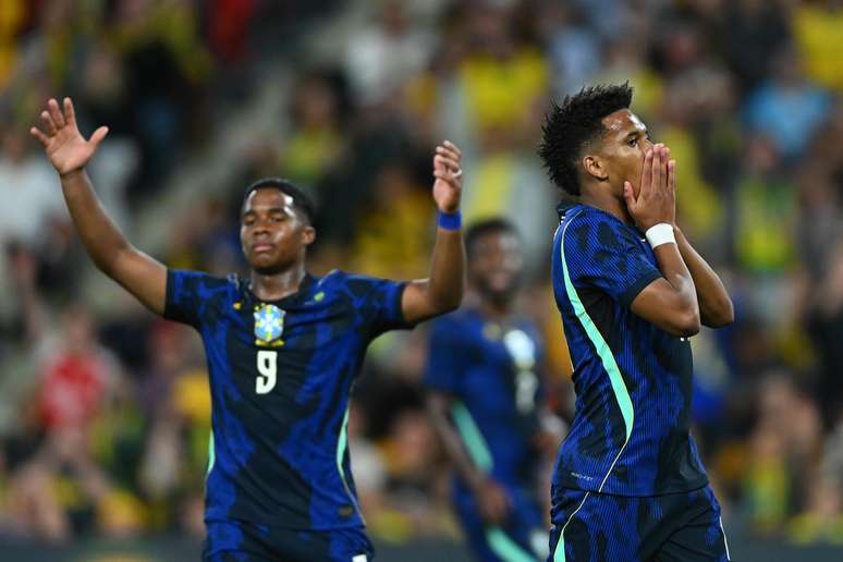 Opinião: Seleção Brasileira procura goleiro, camisa 10 clássico e treinador. Quem tem para oferecer?